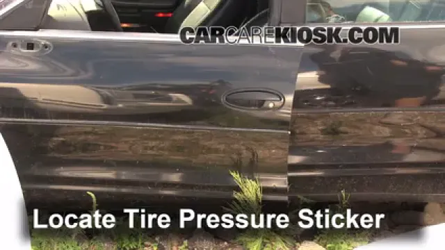 1997 Oldsmobile Aurora 4.0L V8 Neumáticos y ruedas Controlar presión de neumáticos